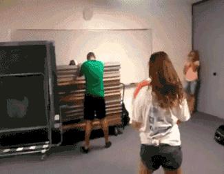 El Karma existe, 22 gifs que lo demuestran Karma gif