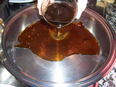 ALCACHOFAS RELLENAS DE PATE CON SALSA DE VINO ALCACHOFAS RELLENAS DE PATE CON SALSA DE VINO