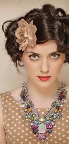 TENDENCIAS COLLARES 2014: OVERSIZE, MAXICOLLARES, XL ... TENDENCIAS COLLARES 2014: OVERSIZE, MAXICOLLARES, XL ...