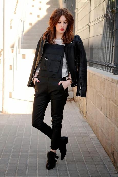 BLACK JUMPSUIT BLACK JUMPSUIT