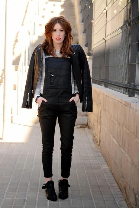 BLACK JUMPSUIT BLACK JUMPSUIT