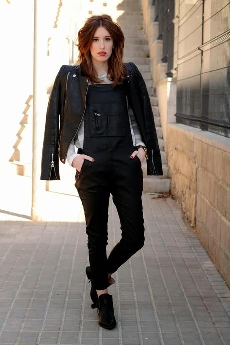 BLACK JUMPSUIT BLACK JUMPSUIT