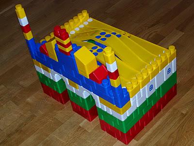 Artículo nº 5. La estación, diorama minimalista. Artículo nº 5. La estación, diorama minimalista.