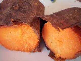 ROSA DE MALAGA HECHAS PURÉ CON MIEL DE CAÑA DE LA AXARQUIA ROSA DE MALAGA HECHAS PURÉ CON MIEL DE CAÑA DE LA AXARQUIA