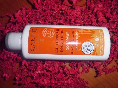 Admirabox, Febrero (2014) Loción Corporal Goji Power.