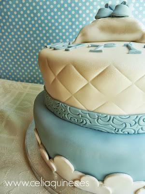 TARTA DE BAUTIZO... Y BIZCOCHO
