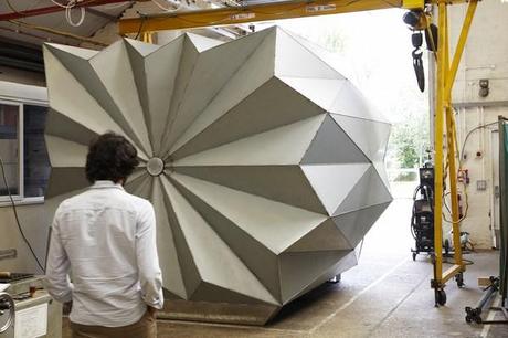 Make crea Kiosks: flexibles y transportables quioscos de origami invaden Canary Wharf. 19 kiosk make