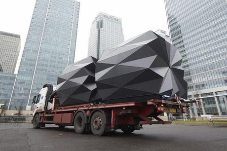 Make crea Kiosks: flexibles y transportables quioscos de origami invaden Canary Wharf. 20 kiosk make