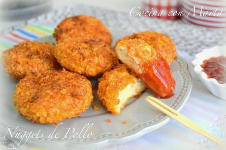 Nuggets de pollo caseros, con Corn Flakes y al horno. Nuggets de pollo caseros, con Corn Flakes y al horno.