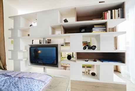 UN ESTUDIO EN RUMANÍA CON TOQUES DE VERDE UN ESTUDIO EN RUMANÍA CON TOQUES DE VERDE