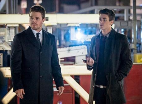 THE FLASH: Primer vistazo al traje del nuevo Flash televisivo THE FLASH: Primer vistazo al traje del nuevo Flash televisivo