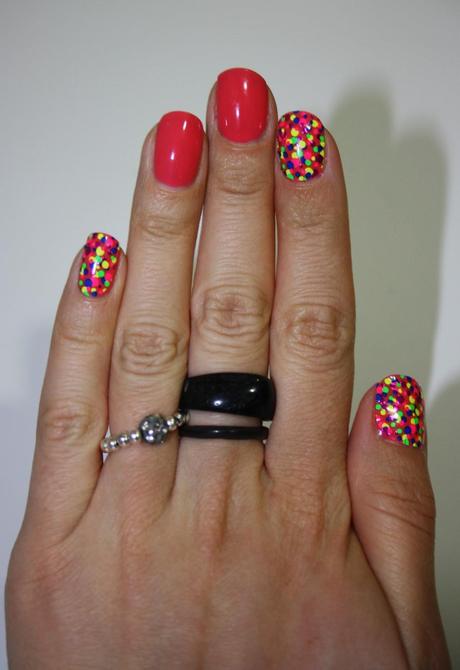 UÑAS CONFETI UÑAS CONFETI