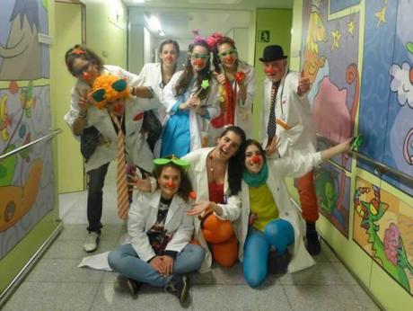 una terapia infalible…la sonrisa!! Un equipo extraordinario , tod@s!!!!