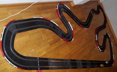 Montaje nº 60. Circuito del Jarama, antiguo circuito de F1 de Madrid. Montaje nº 60. Circuito del Jarama, antiguo circuito de F1 de Madrid.