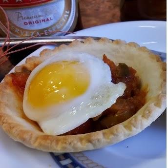 Panadería Viena de Minerva, tanto para pasteles como para tapear Panadería Viena de Minerva, tanto para pasteles como para tapear