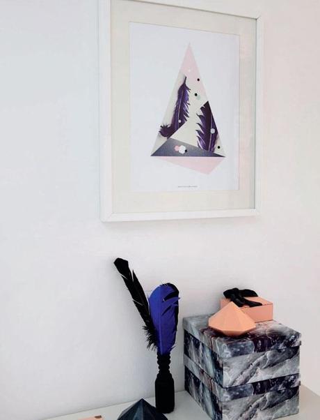 LA VIVIENDA CON TOQUES NEÓN DE UNA ILUSTRADORA DANESA LA VIVIENDA CON TOQUES NEÓN DE UNA ILUSTRADORA DANESA