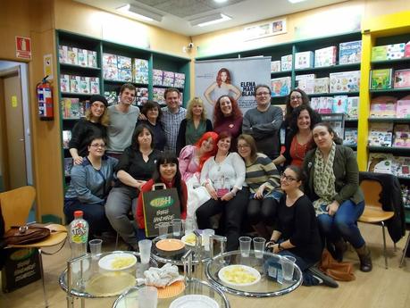 Aventuras y desventuras de Mari Loli Baker en el ciberespacio, de Elena Martínez Blanco Aventuras y desventuras de Mari Loli Baker en el ciberespacio, de Elena Martínez Blanco