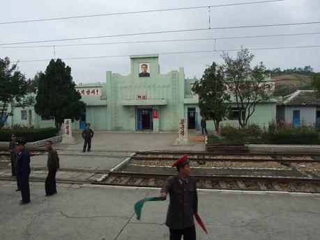 La ruta imposible, Viena - Pyongyang (by train)