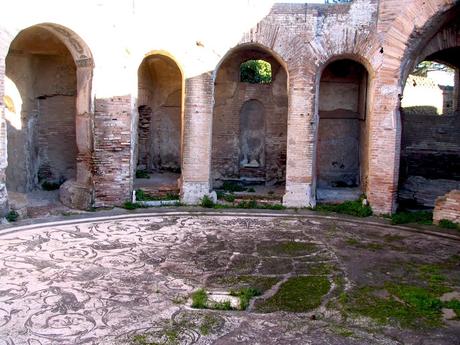 Italia - Ostia Antica Italia - Ostia Antica