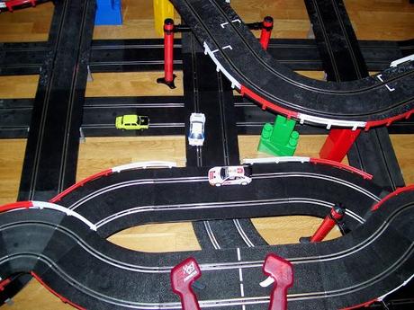 Montaje nº 53. Laberinto de 4 plantas y 35m. de cuerda en 2,90 x 1,80 Montaje nº 53. Laberinto de 4 plantas y 35m. de cuerda en 2,90 x 1,80