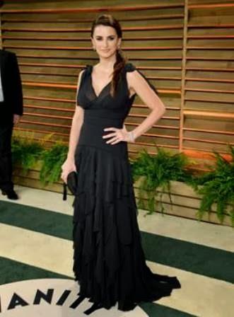 Penélope Cruz en los Oscar:  De la Alta Costura a H&M, y siempre con Chopard