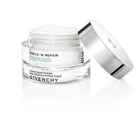 Reafirmar el rostro: objetivo antiedad Reafirmar el rostro: objetivo antiedad