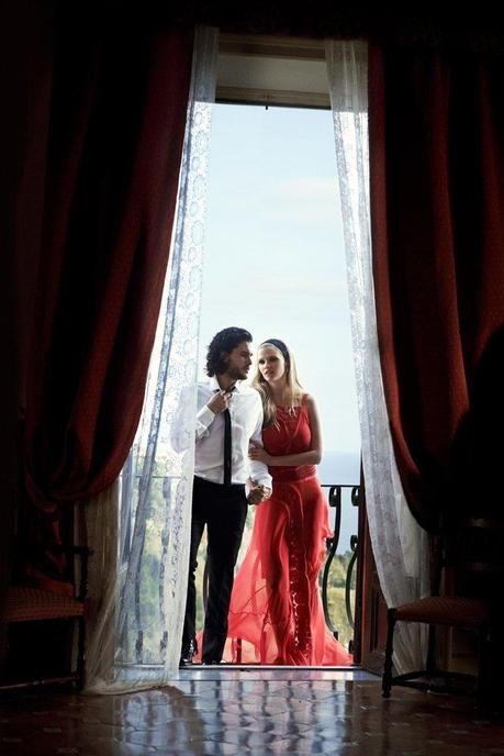 Lara Stone + Kit Harington Cozy Up for Vogue Spread by Peter Lindbergh peter lindbergh photographs4 Lara Stone + Kit Harington Cozy Up for Vogue Spread by Peter Lindbergh