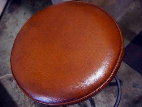 Mesas metálicas y sillas thonet de estilo clásico para  hostelería cafeterias y restaurantes