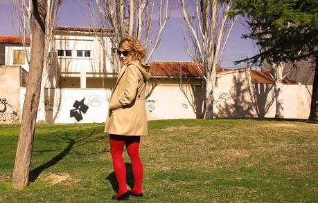 With red tights With red tights