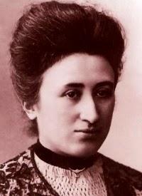 En favor de la paz, Rosa Luxemburgo (1871-1919) En favor de la paz, Rosa Luxemburgo (1871-1919)