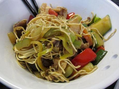 Fideos chow mein con verduras fideos-chow-mein-con-verduras-