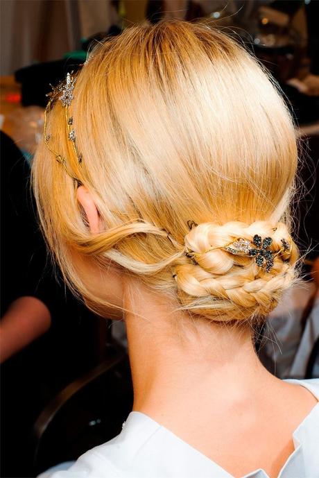 HAIRSTYLE INSPIRATION, BRAIDS, BUNS AND MORE.... HAIRSTYLE INSPIRATION, BRAIDS, BUNS AND MORE....