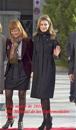 letizia-grecia-su-abrigo-negro-multiuso-L-VXiFFB.jpeg