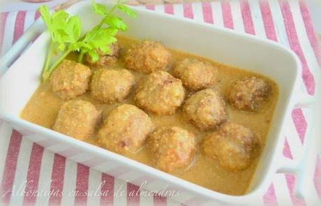 Albóndigas en salsa de almendras casera. Fácil, sencilla y deliciosa. Albóndigas en salsa de almendras casera. Fácil, sencilla y deliciosa.