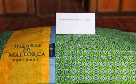 Scents of light, Hierbas de Mallorca & Moon Me Scents of light, Hierbas de Mallorca & Moon Me