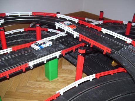 Nº 1000. Laberinto simétrico con 2 cruces de 5 alturas. Nº 1000. Laberinto simétrico con 2 cruces de 5 alturas.