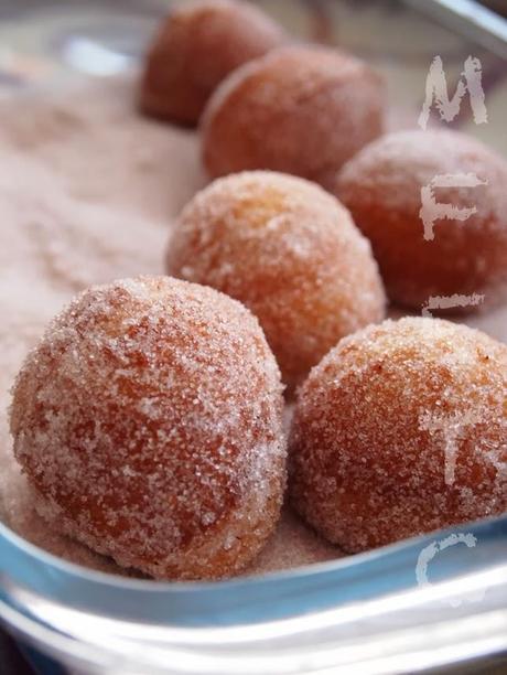 BUÑUELOS BOMBA