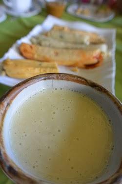 Atole de ate de membrillo María Tamales, Tlaquepaque, Jalisco,