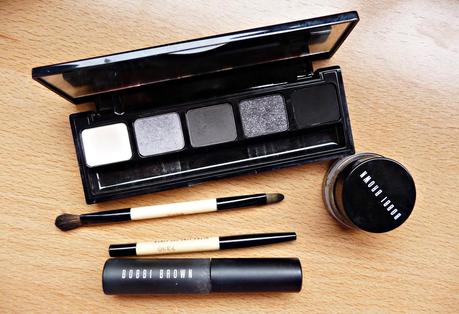Kit SMOKEY EYES de Bobbi Brown (ojos ahumados) + Mi drama con el pliegue del ojos y las sombras de Bobbi Brown Kit SMOKEY EYES de Bobbi Brown (ojos ahumados) + Mi drama con el pliegue del ojos y las sombras de Bobbi Brown
