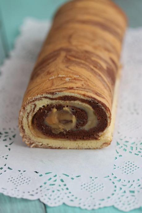 Roll cake marmolado con dulce de leche Roll cake marmolado con dulce de leche