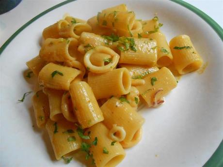 Rigatoni con calamares y gambas – Rigatoni calamari e gamberi rigatonicalamarigamberi6