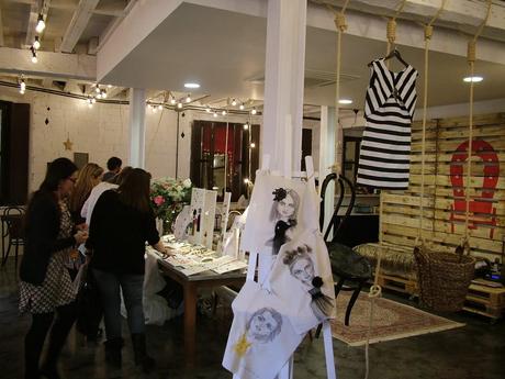 MUJERES Y MODA EN CARAVAN STATION MUJERES Y MODA EN CARAVAN STATION