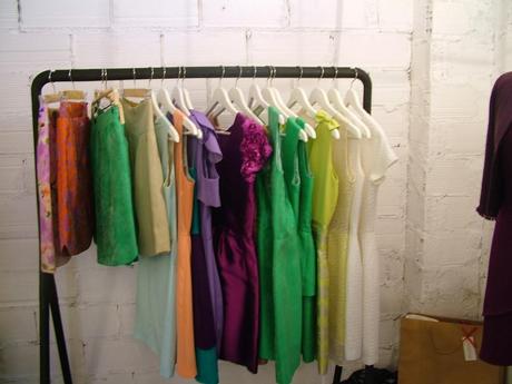 MUJERES Y MODA EN CARAVAN STATION MUJERES Y MODA EN CARAVAN STATION