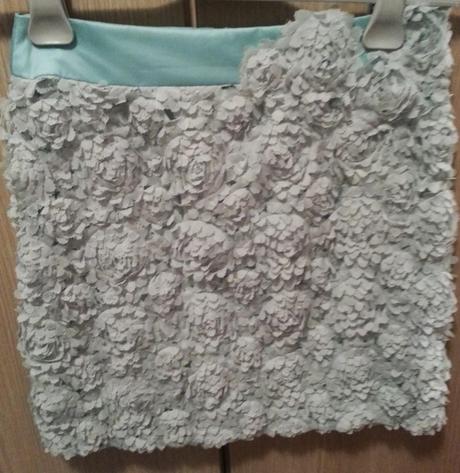 MUJERES Y MODA EN CARAVAN STATION MUJERES Y MODA EN CARAVAN STATION