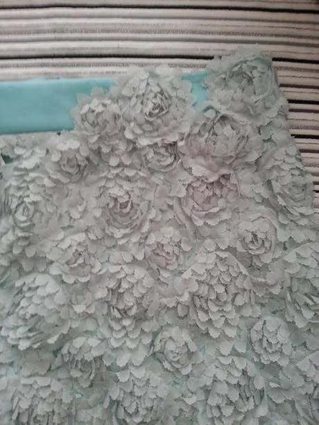 MUJERES Y MODA EN CARAVAN STATION MUJERES Y MODA EN CARAVAN STATION