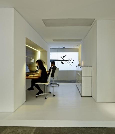 La renovación del showroom barcelonés de bulthaup, por Vilá&Blanch;: un proyecto a escala humana. bulthaup barcelona bach7 zona trabajo 2