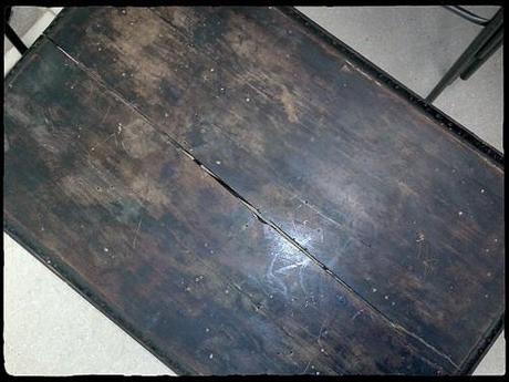 Glosario de términos de restauración (I). Preparación. Mesita Neorrenacentista