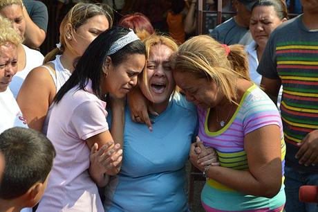 Mueren 3 adultos y un menor en la Isabélica #12M Mueren 3 adultos y un menor en la Isabélica #12M