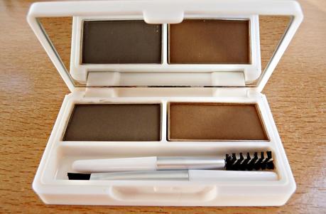 Maquillaje para cejas: Color My Brows de Etude House (máscara) y Botanical cake eyebrow de Nature Republic (sombras) Maquillaje para cejas: Color My Brows de Etude House (máscara) y Botanical cake eyebrow de Nature Republic (sombras)