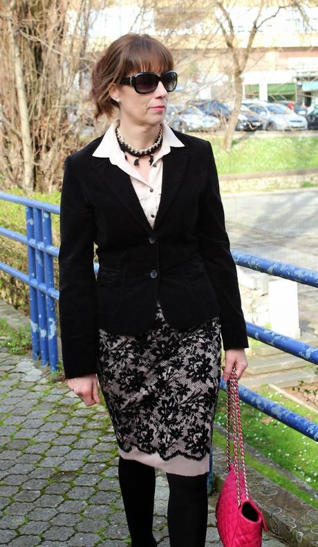 MIS LOOKS - UN LOOK LADY MIS LOOKS - UN LOOK LADY